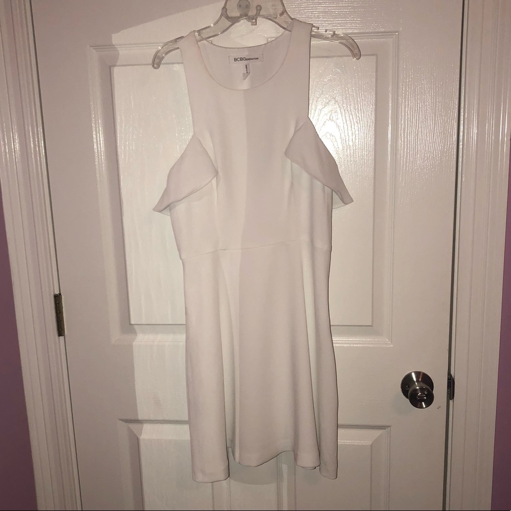 White BCBG dress size 2